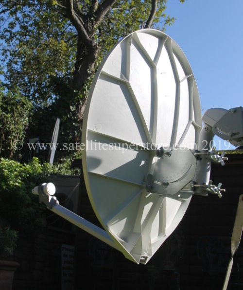 Triax heavy duty motorised dishes